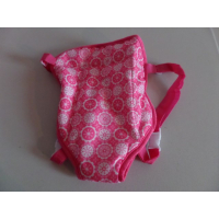 Draagzak fuchsia voor de grote Baby Born van 43 cm